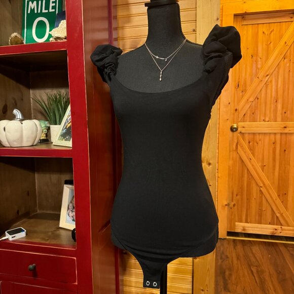 BLACK BODYSUIT - Picture 2 of 3